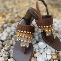 Sandália Salto Baixo Camurçado Marrom Arezzo Ref 15020 - imagem 2