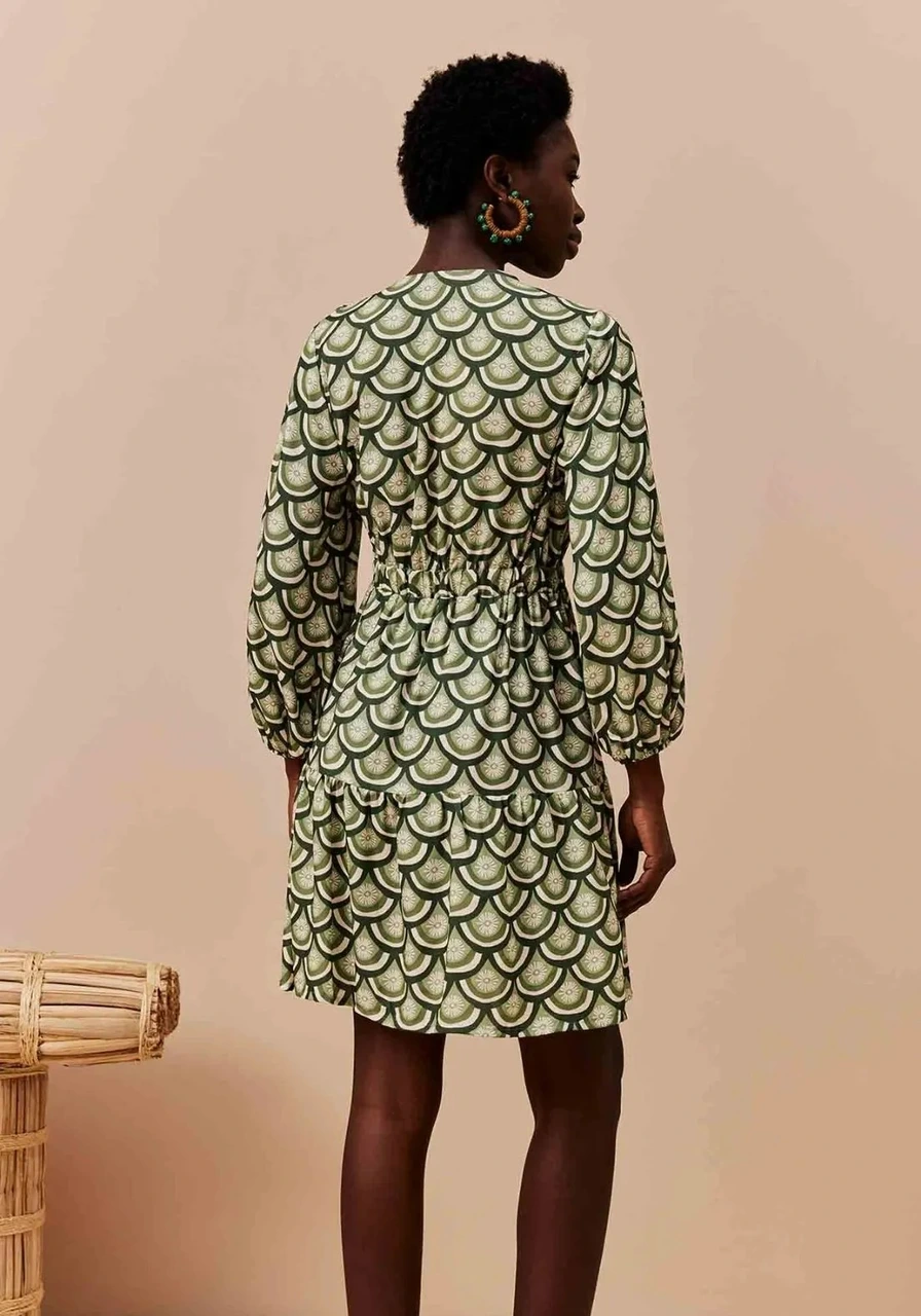 Vestido Curto Pala Elástico Verde CaCay Ref 13928