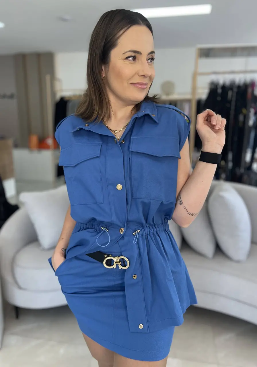 Conjunto Colete e Saia Alfaiataria 