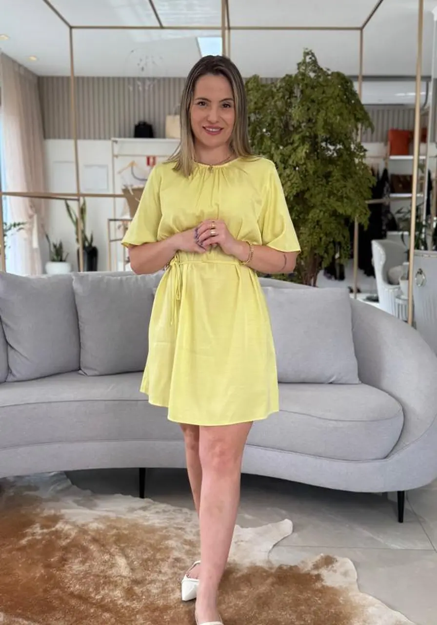 Vestido Curto Acetinado Amarelo Lima Carlota Costa Ref 16049