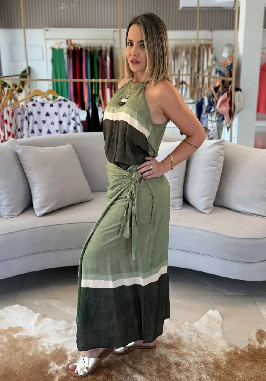 Conjunto Saia E Regata Estampados