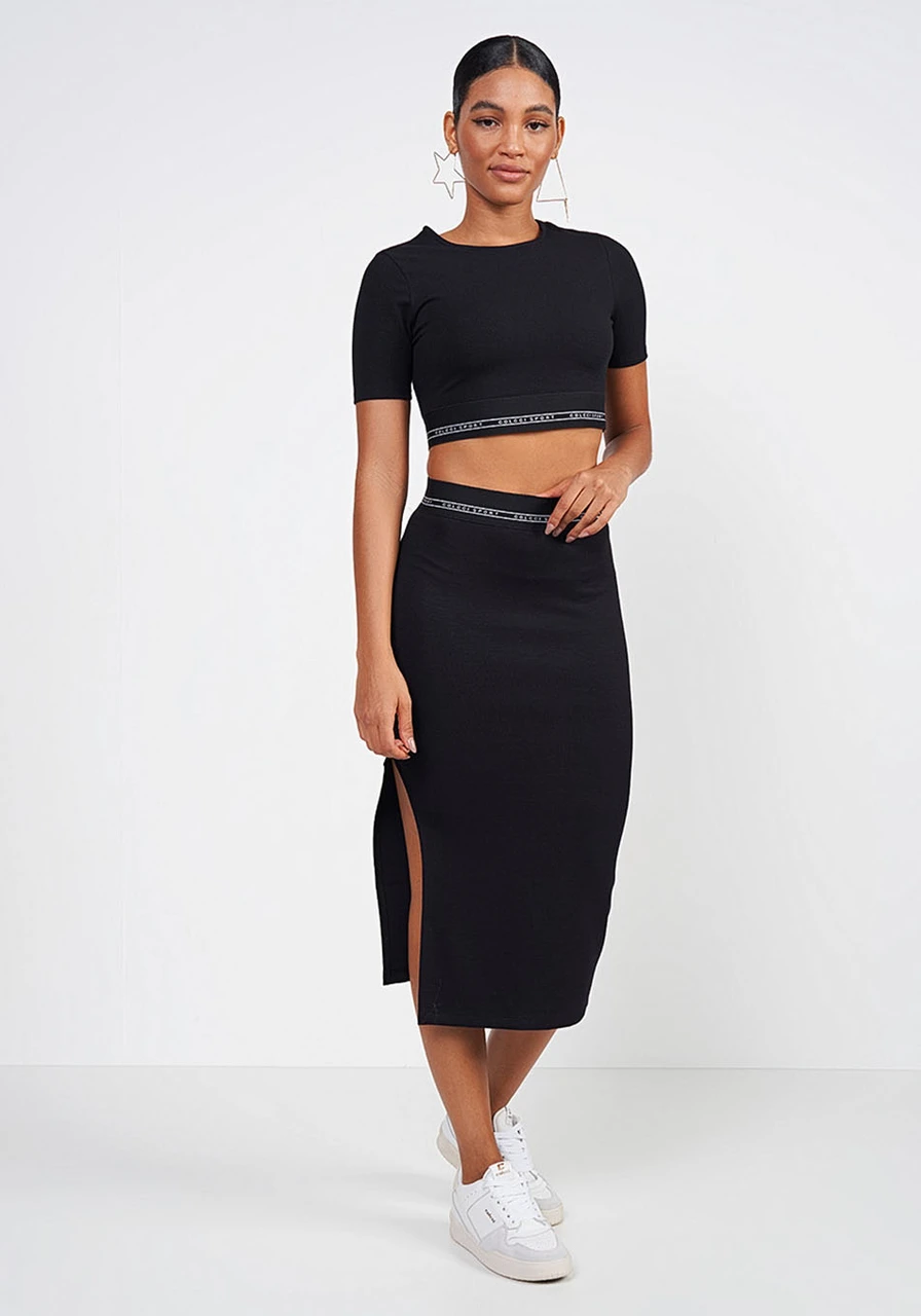 Blusa Cropped Slim Logo Colcci