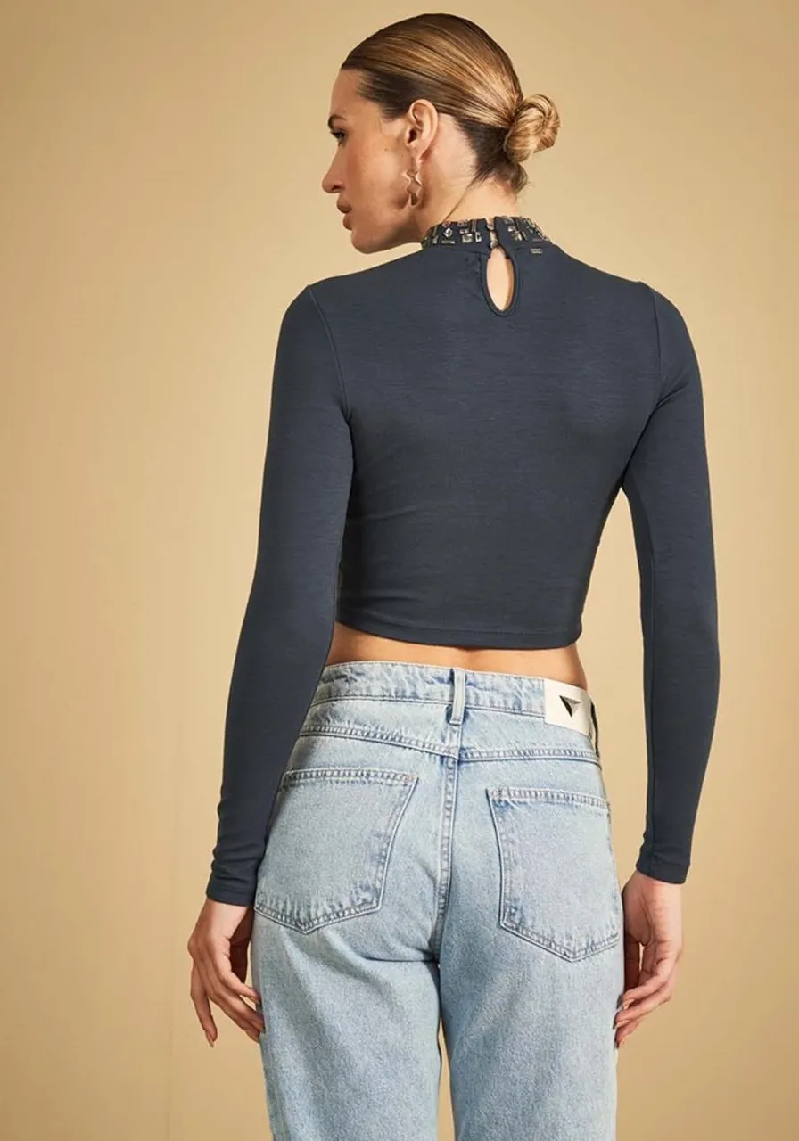 Blusa Slim Com Aplicação