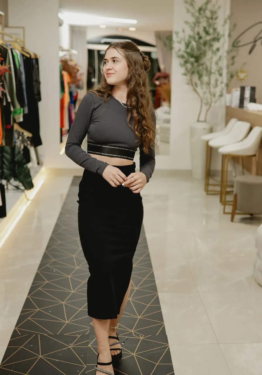 Blusa Cropped Mangas Longas Colcci Cinza 