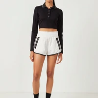 Blusa Cropped Manga Longa E Gola Colcci - imagem 2