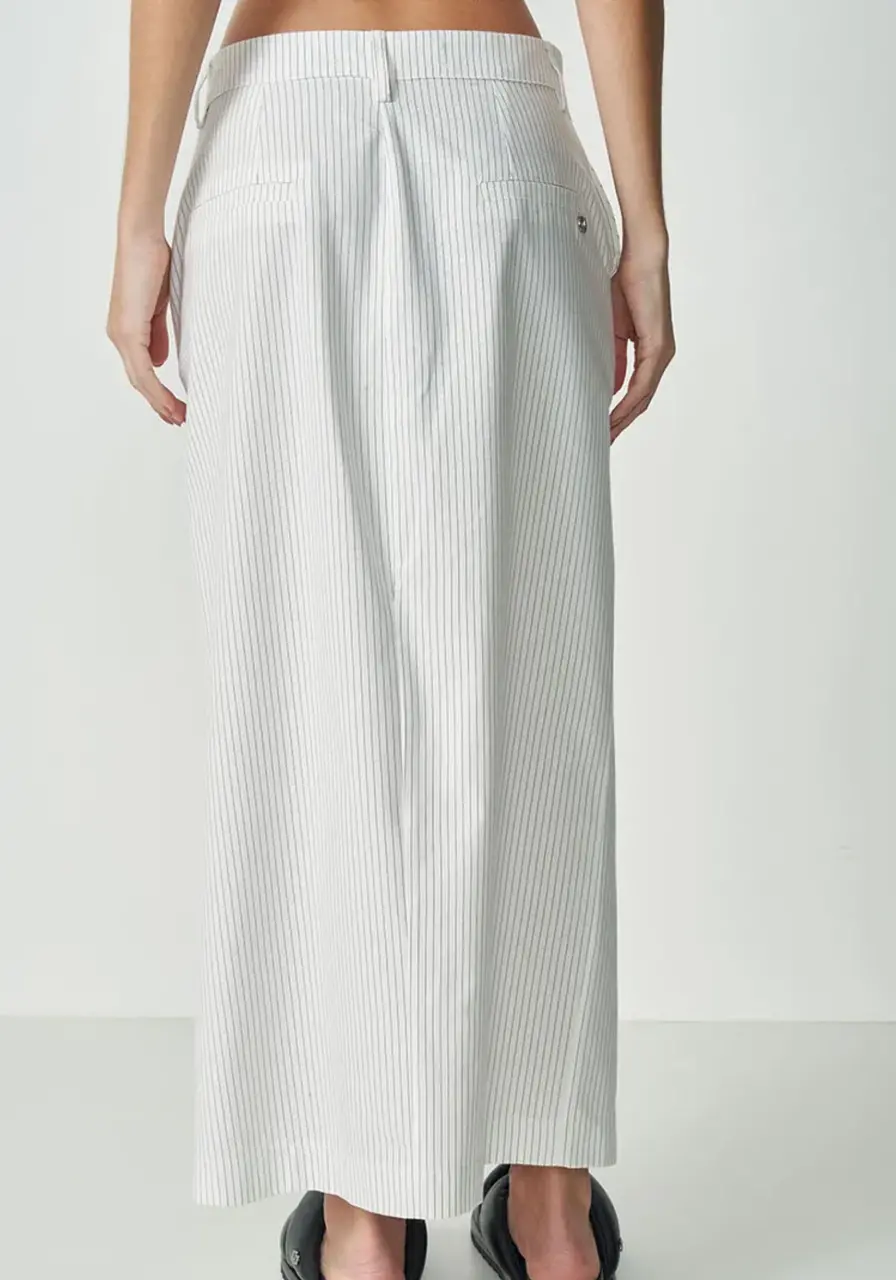 Saia Listrada Jade Colcci 