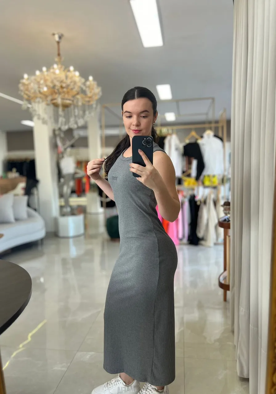 Vestido Canelado Grafite Colcci