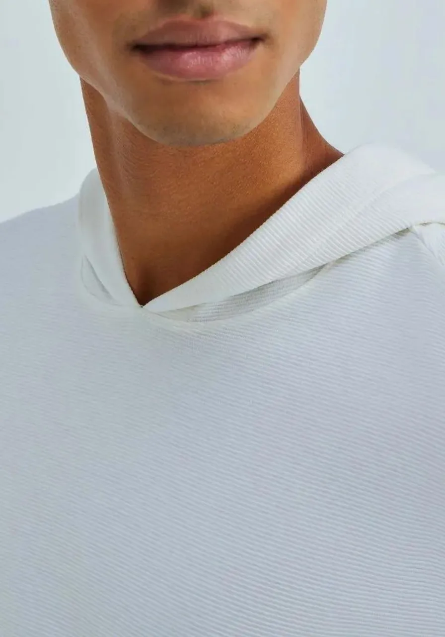 Camiseta Manga Longa Texturizada Com Capuz 