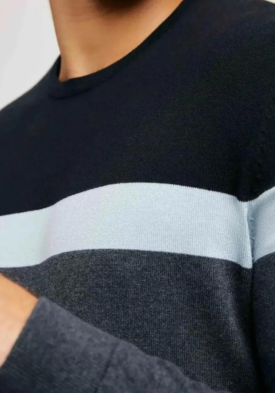 Blusão Masculino Listrado Em Tricô 