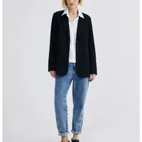 Blazer Alongado Em Crepe Preto  - imagem 3