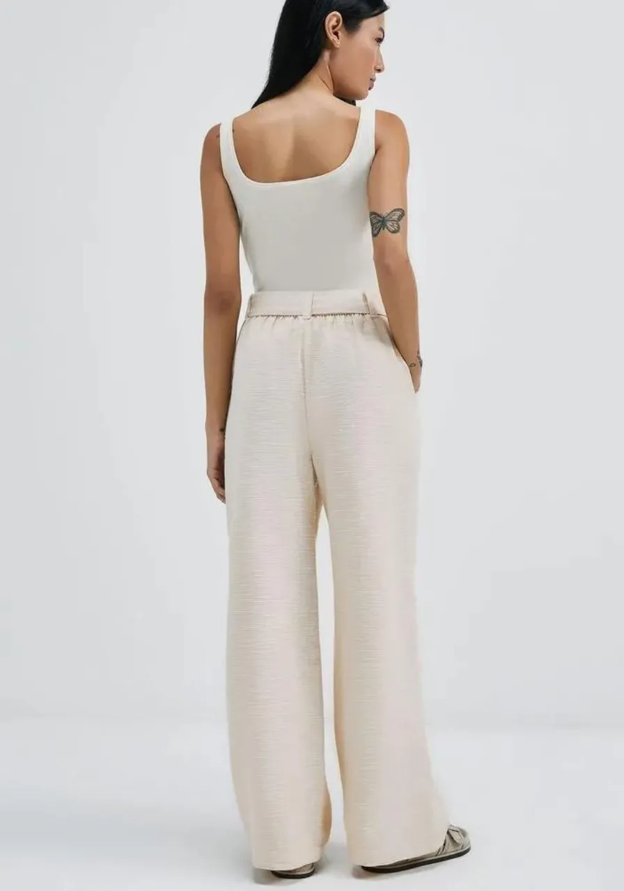 Calça Clochard Reta Bege