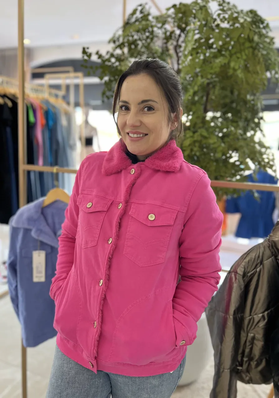Jaqueta Jeans Forrada Peluciada Rosa