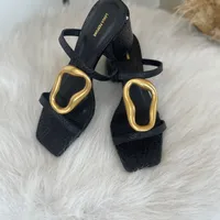 Sandália Com Metal Orgânico Preta Lança Perfume Ref 15040   - imagem 1