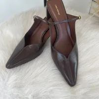 Scarpin Mule Salto Médio Marrom Escuro Lança Perfume Ref 15039 - imagem 1