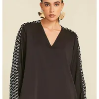 Bata Decote V Detalhe Renda Preto - imagem 3