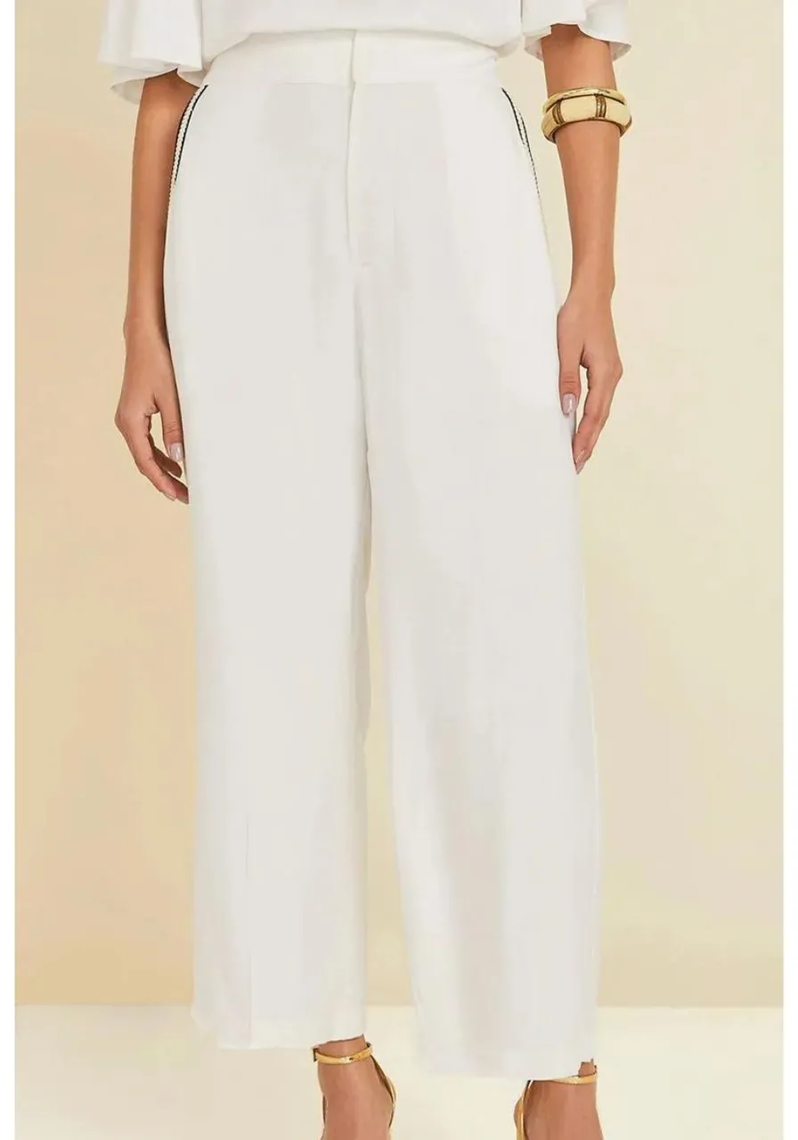 Calça Reta Detalhe Galão Off White