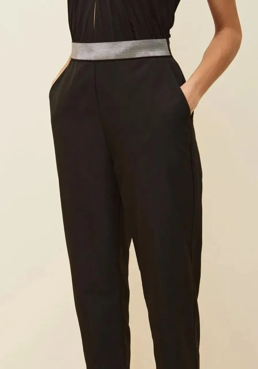 Calça Reta Cós Alto Detalhe Elástico Preto