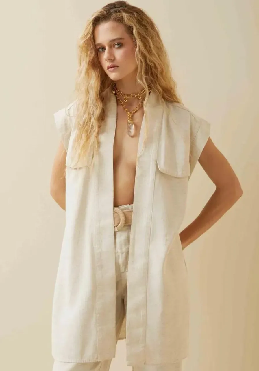 Colete Morena Rosa Alongado Com Faixa Bege