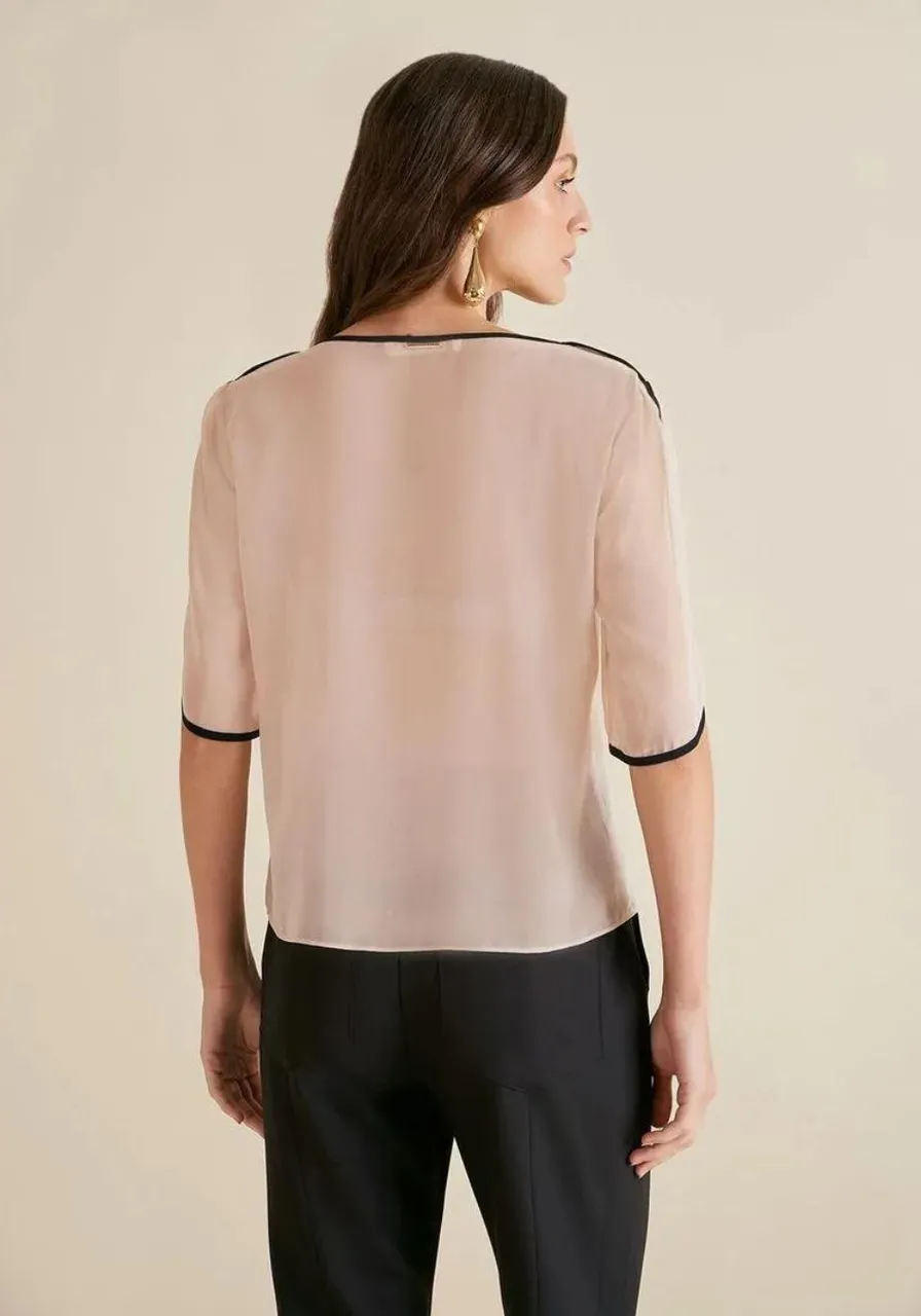 Blusa Morena Rosa Detalhes Manga