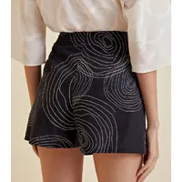 Short Saia Morena Rosa Com Martingale - imagem 3