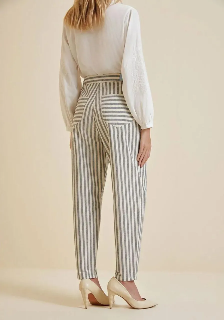 Calça Curve Cós Alto Com Pence