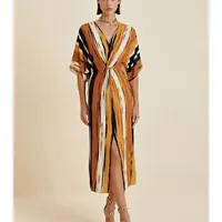 Vestido Longo Decote V Com Fenda - imagem 1