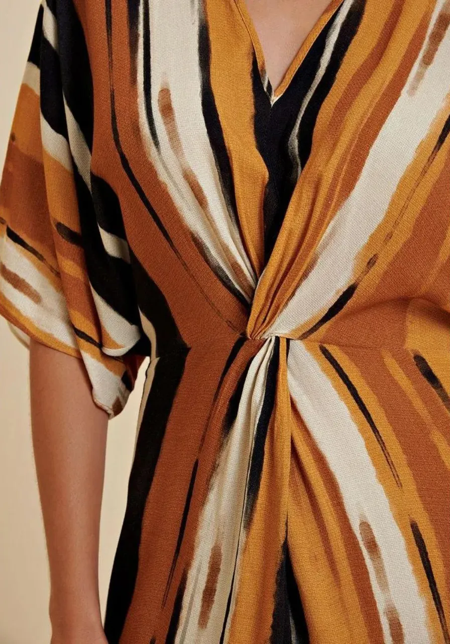 Vestido Longo Decote V Com Fenda