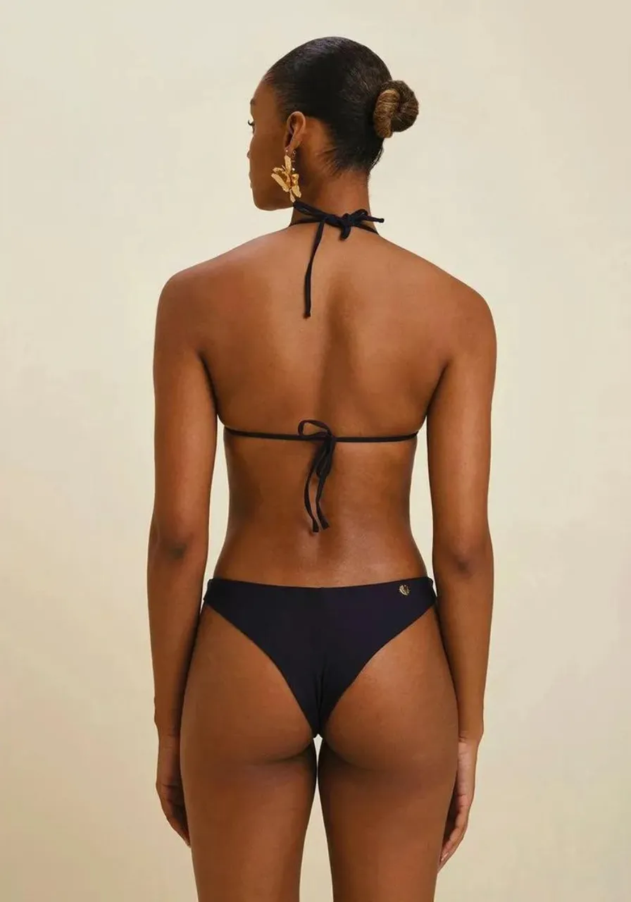 Biquíni Morena Rosa Cortininha Detalhe Metal Preto