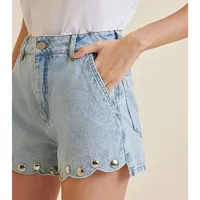 Short Jeans Curto Detalhes Metal E Bordado - imagem 1