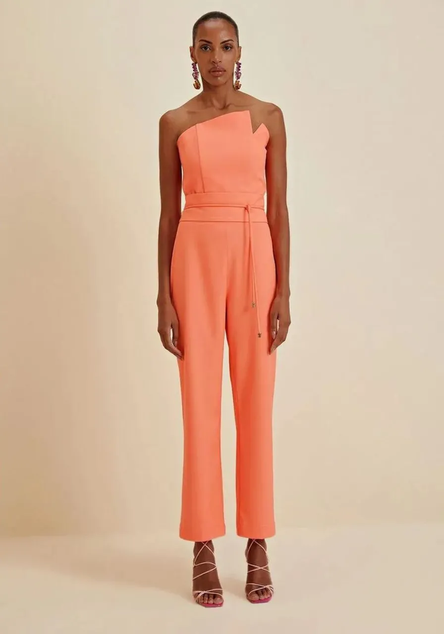 Macacão Morena Rosa Alfaiataria Com Faixa