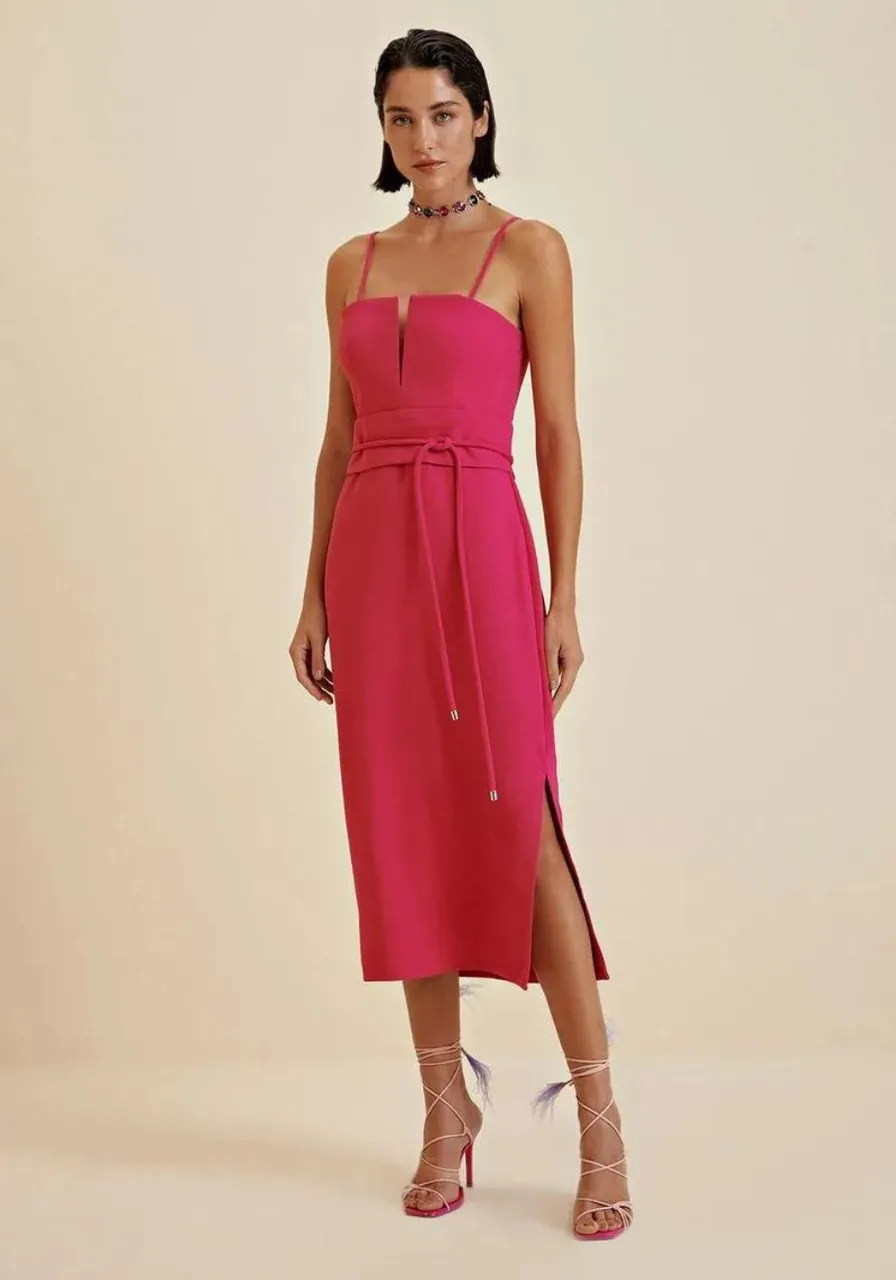 Vestido Morena Rosa Midi Com Fenda