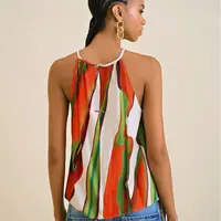 Blusa Decote Redondo Alça com Placa Morena Rosa  - imagem 3