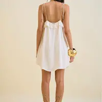 Vestido Curto Decote V com Babados Morena Rosa  - imagem 3