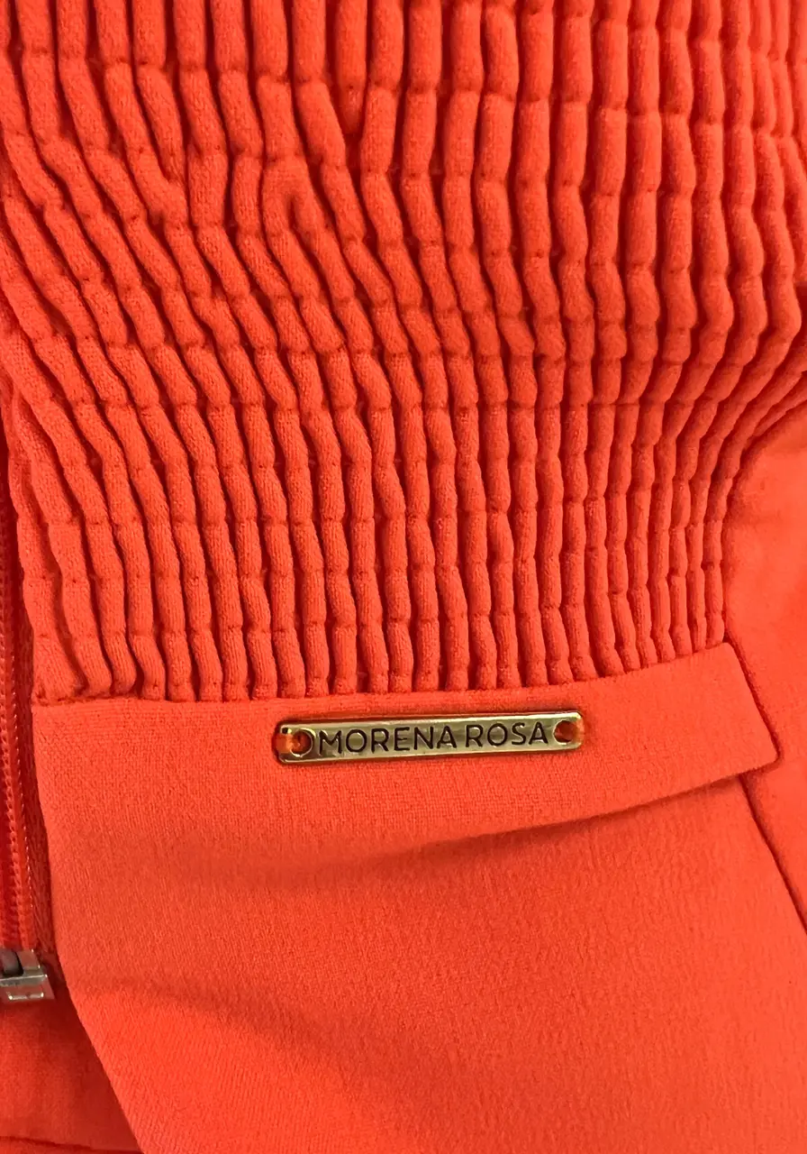 Blusa Decote Coração Sem Manga Laranja