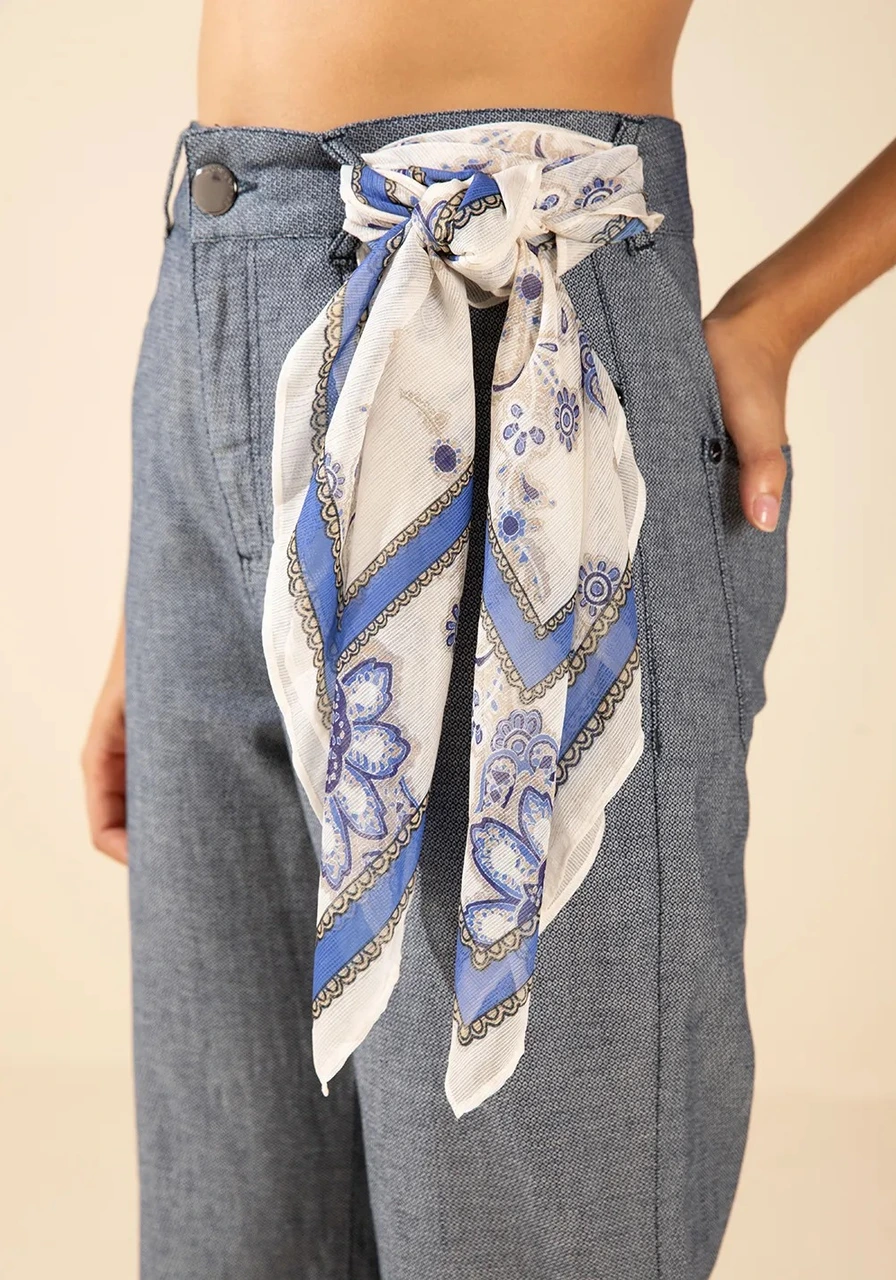 Calça Flare Alta Azul Com Lenço Morena Rosa Ref 15069