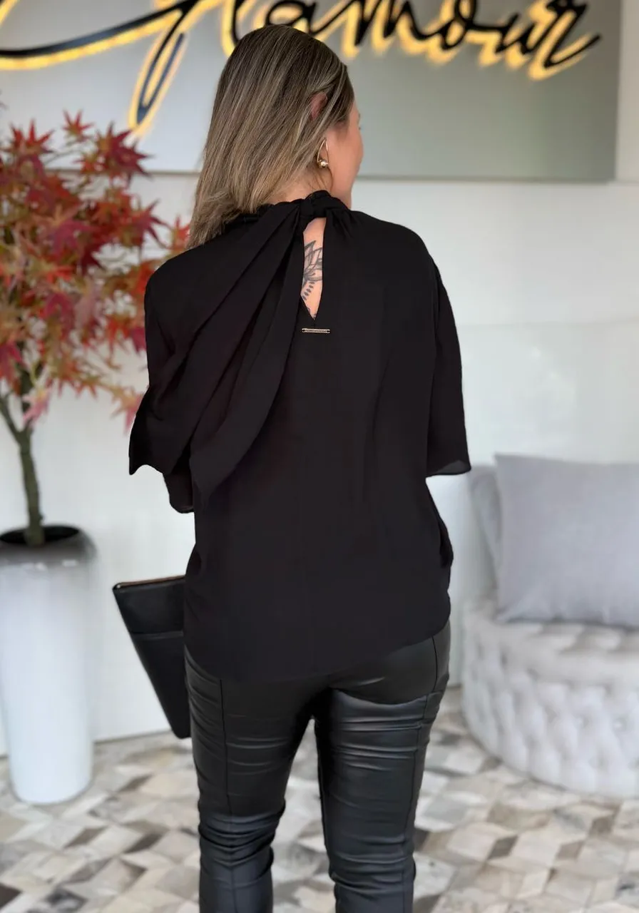 Blusa Solta Gola Alta Manga Curta Padrão Morena Rosa Ref 13232