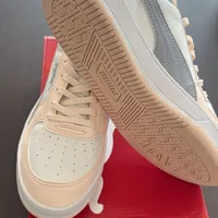 Tênis feminino Puma caven 2.0 WNS BDP Rosebay-Gray Ref 13270 - imagem 2