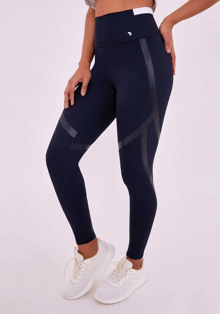 Legging Hyper Silk E Detalhe Cos
