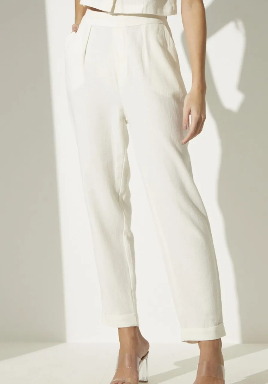 Calça Alfaiataria Slim em Linho Sommer