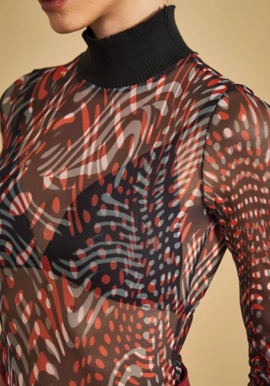 Blusa Tule Gola Alta Sommer