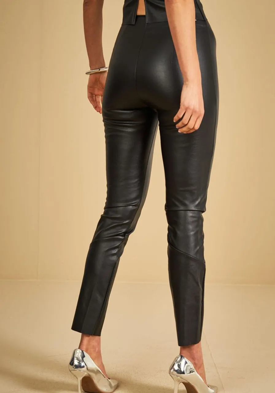 Calça de Couro Sintético Cintura Alta Slim Sommer