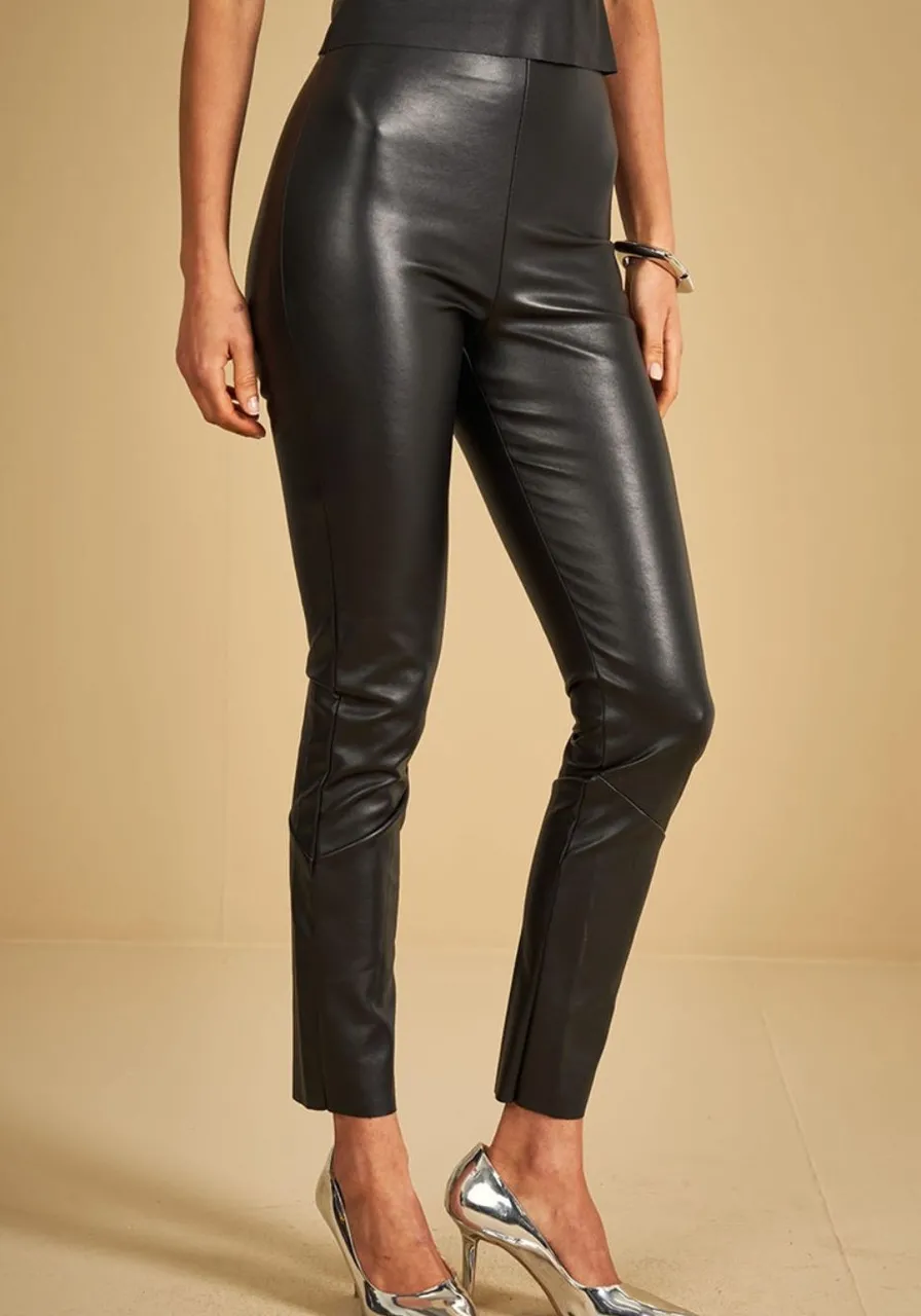 Calça de Couro Sintético Cintura Alta Slim Sommer