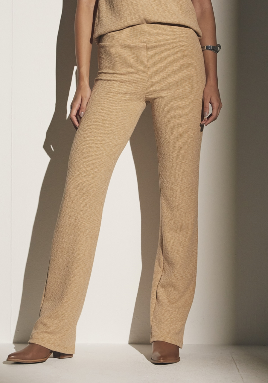 Calça Canelada Reta Bege Honey Bee Sommer