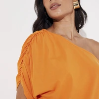 Blusa Assimétrica Com Franzidos Sommer - imagem 2