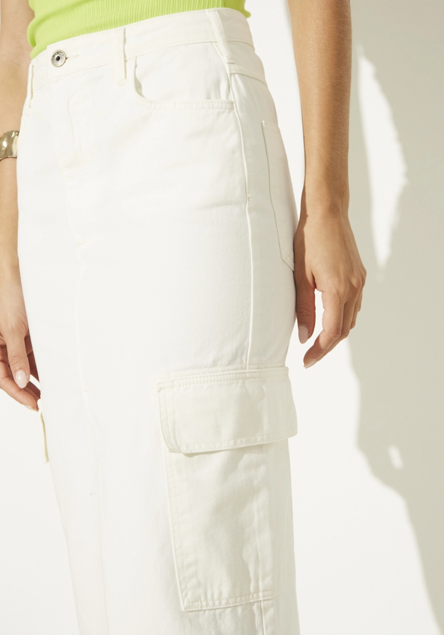 Saia Midi Em Sarja Fenda Sommer