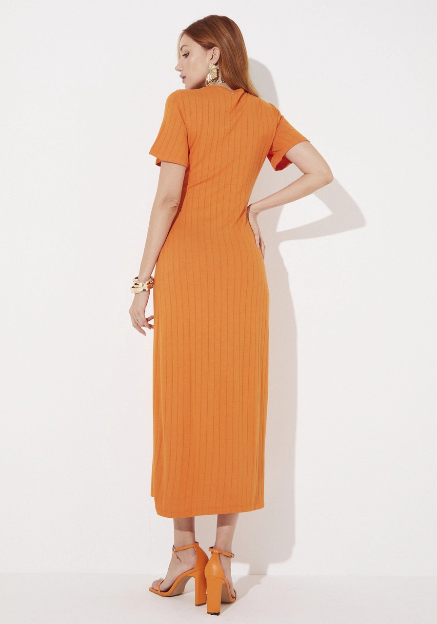 Vestido Midi Canelado Detalhe Decote