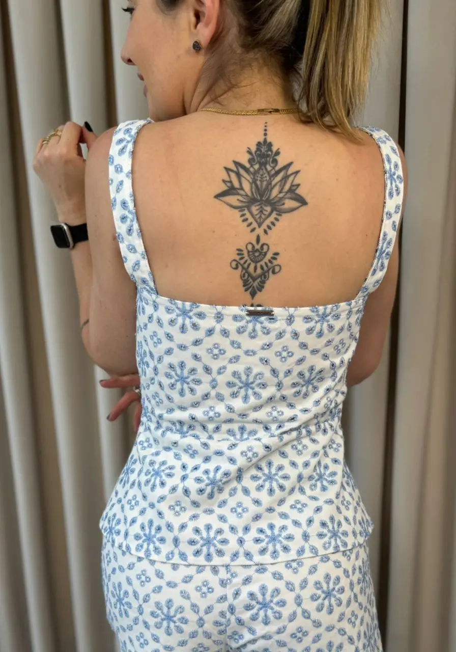 Blusa Bordada Azul Sommer 