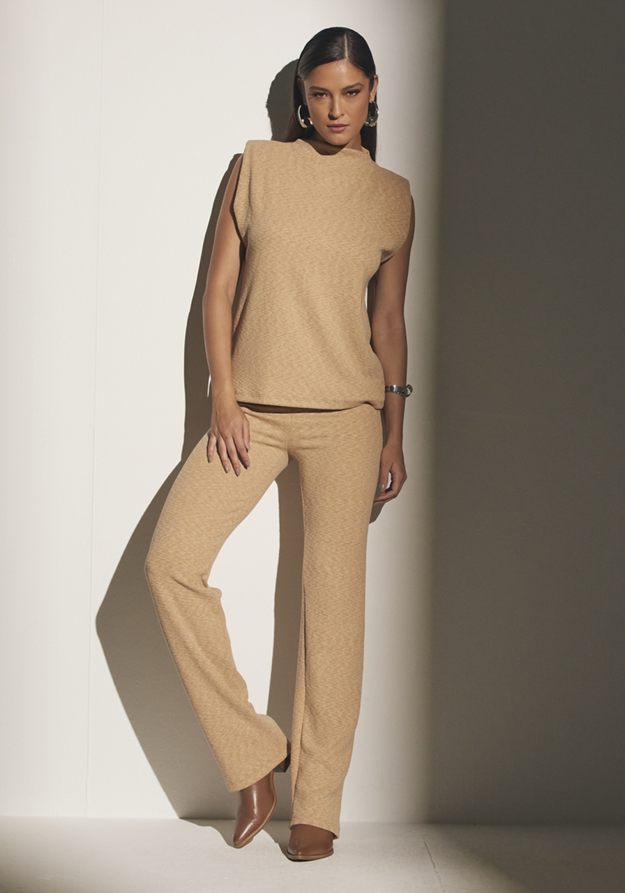 Blusa Canelada Bege Honey Bee Sommer