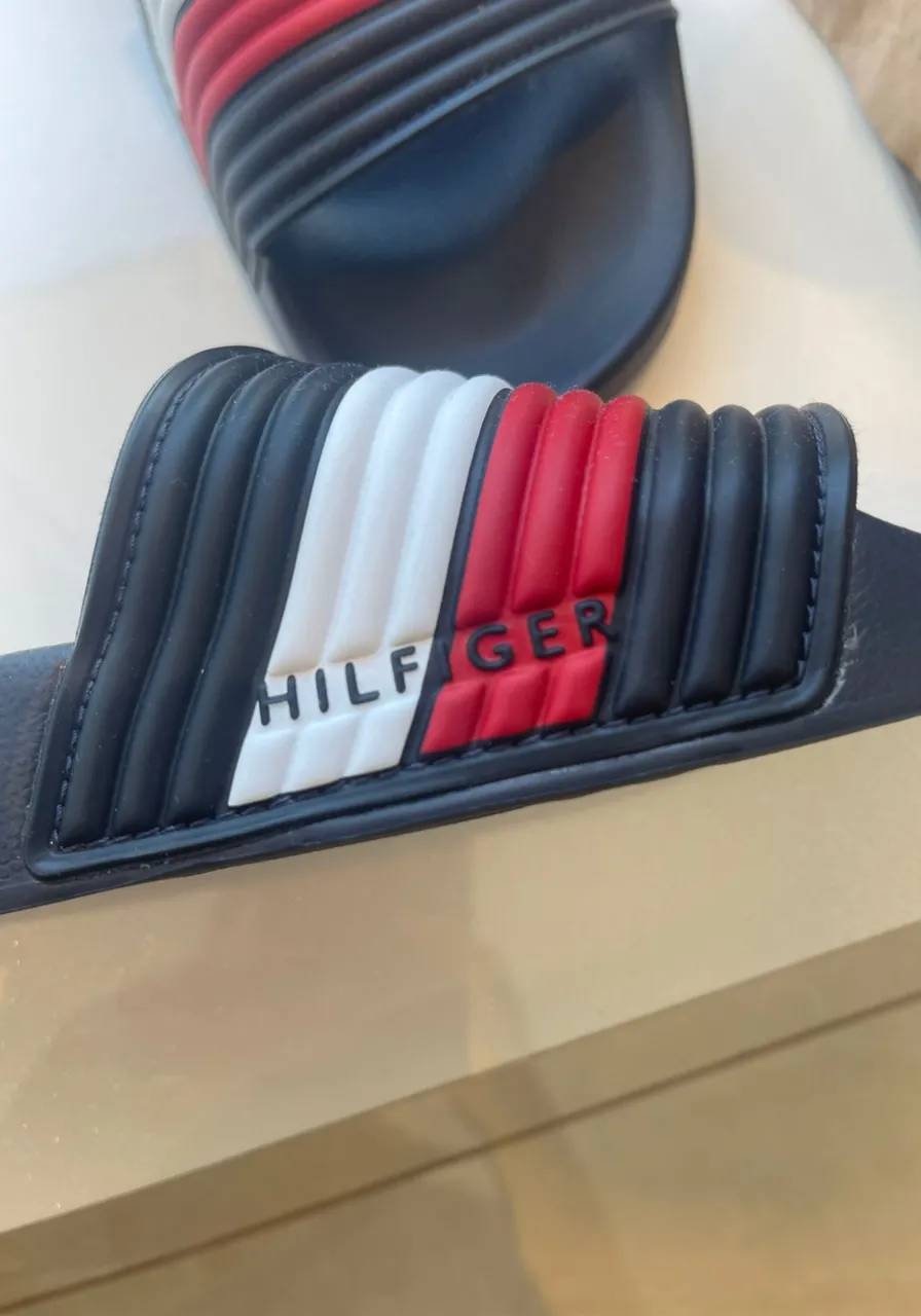 Chinelo Slide Marco 18D Tommy Hilfiger 