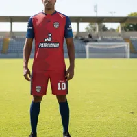 Uniforme de Futebol Vermelho e Marinho Linha Pulso | Hiper Sports - imagem 2